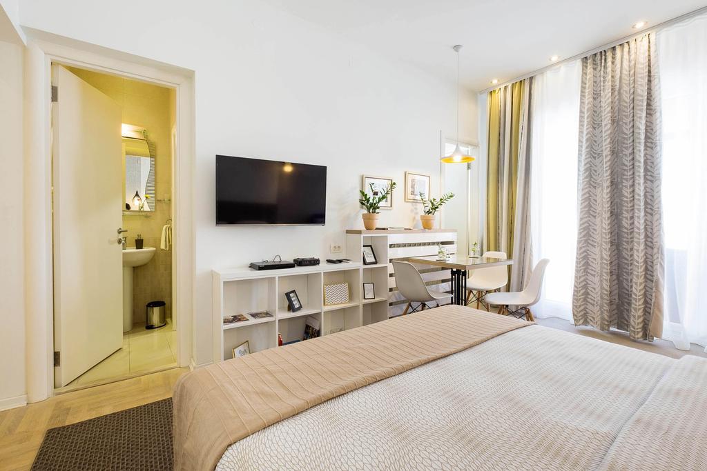 Basco Apartments Knez Mihailova Belgrado Buitenkant foto