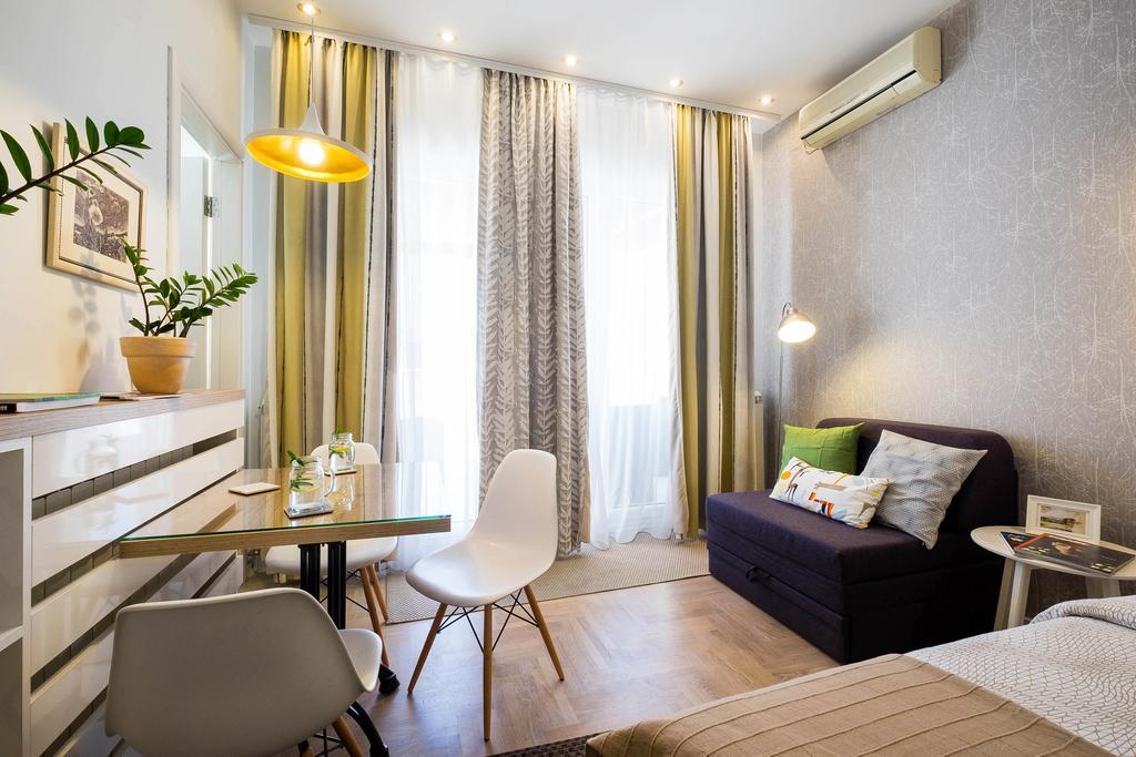 Basco Apartments Knez Mihailova Belgrado Buitenkant foto